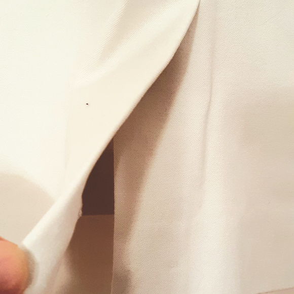 NWT - WINTER WHITE BANANA REPUBLIC SHIRT - Picture 5 of 8